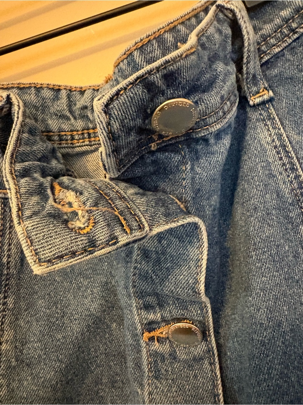 H&M Blue Button-Front A-Line Denim Skirt - Picture 4 of 7
